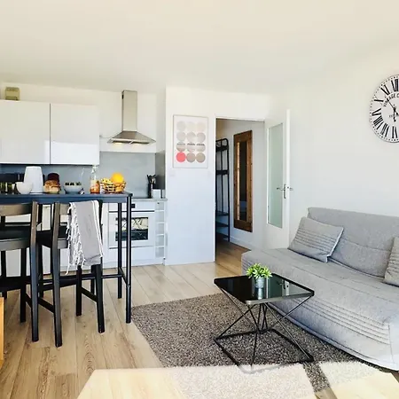 Vue Au Pied De La De